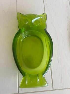 Green Owl 1960/70's Viking Art Glass Ashtray Vintage